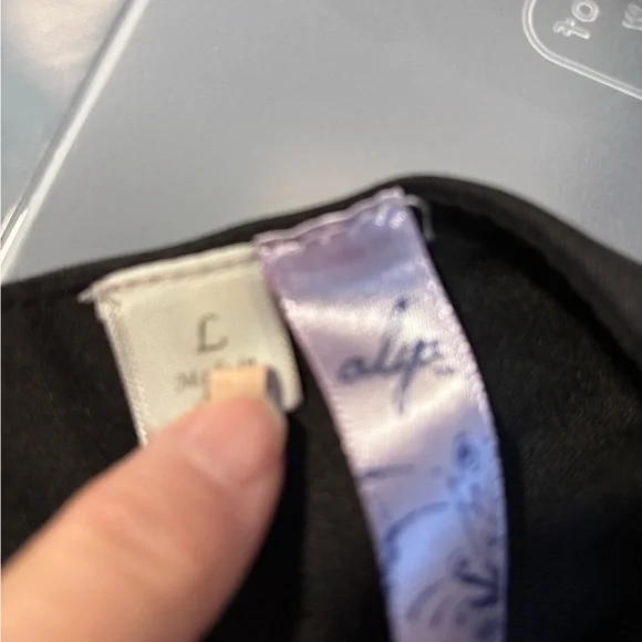 Alya Black Dress with White Lace Accents Lined Size M - Picture 4 of 6